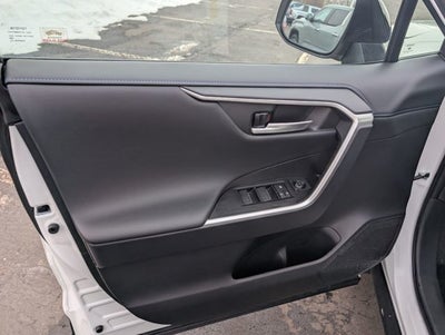 2025 Toyota RAV4 Hybrid XSE