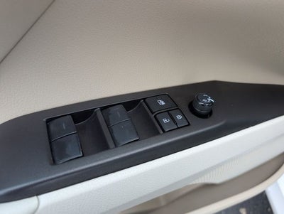2023 Toyota Camry Hybrid LE