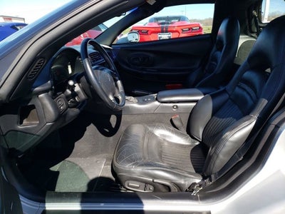 2000 Chevrolet Corvette Base