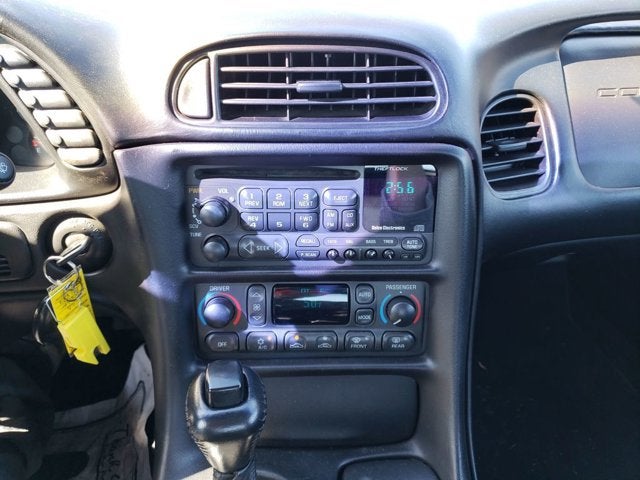 2000 Chevrolet Corvette Base