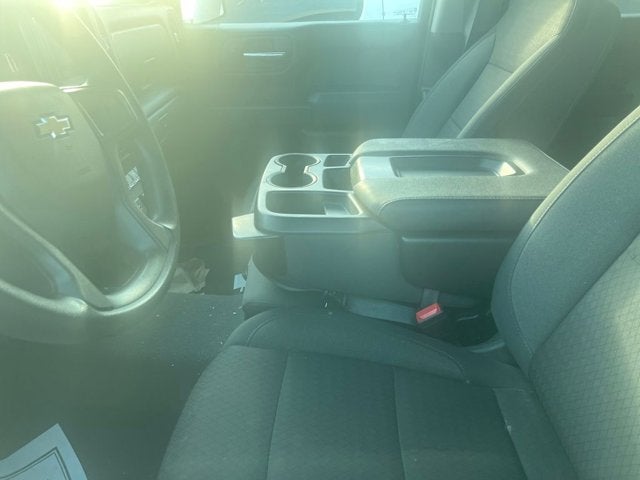 2022 Chevrolet Silverado 1500 4WD Crew Cab 147" Custom