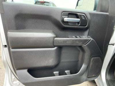 2021 Chevrolet Silverado 1500 4WD Crew Cab 147" Custom
