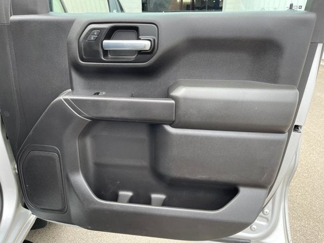 2021 Chevrolet Silverado 1500 4WD Crew Cab 147" Custom