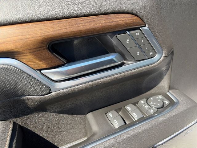 2025 Chevrolet Silverado 3500HD High Country