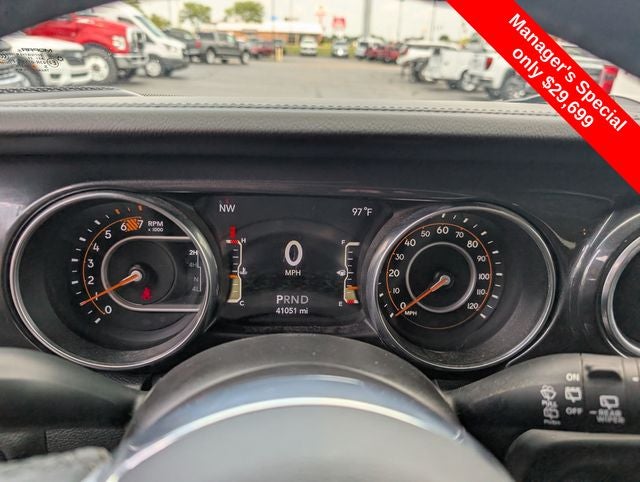 2021 Jeep Wrangler Unlimited Sahara Altitude