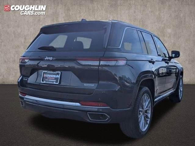 2022 Jeep Grand Cherokee Summit