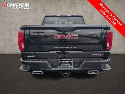 2023 GMC Sierra 1500 AT4