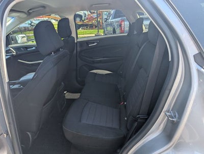 2020 Ford Edge SE