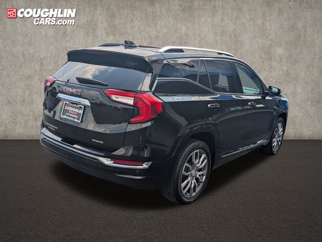 2023 GMC Terrain Denali