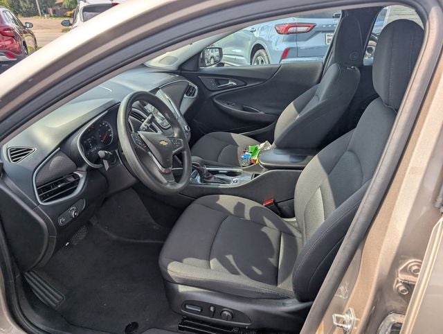 2025 Chevrolet Malibu LT