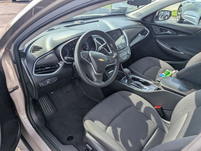 2025 Chevrolet Malibu LT