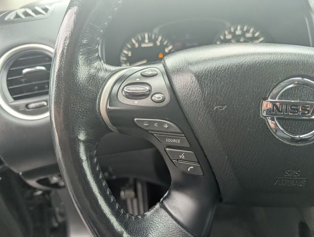 2020 Nissan Pathfinder SL