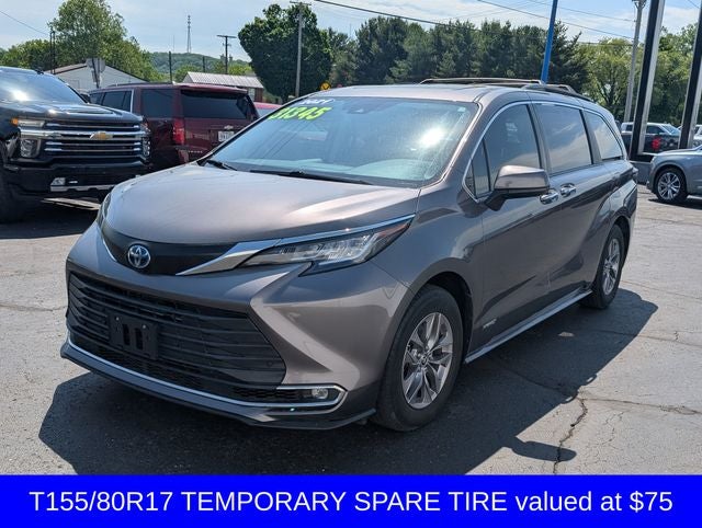 2021 Toyota Sienna XLE