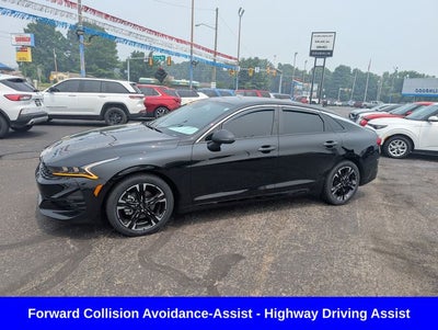 2024 Kia K5 GT-Line