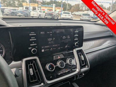 2023 Kia Sorento LX
