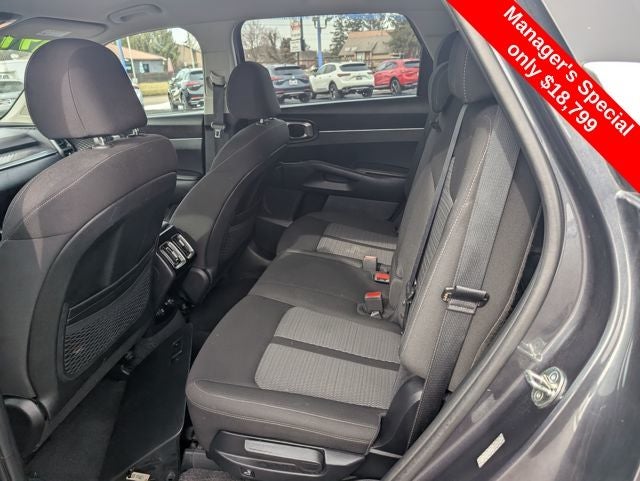 2023 Kia Sorento LX