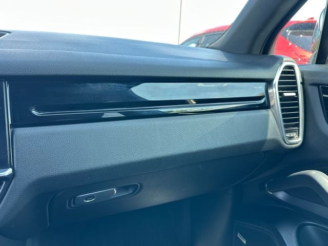 2019 Porsche Cayenne Base