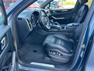 2019 Porsche Cayenne Base