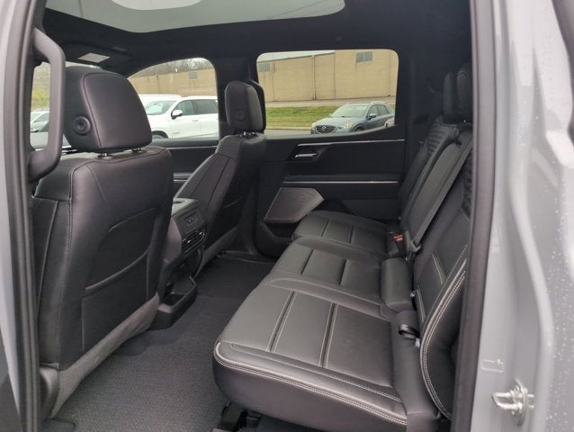 2024 GMC Sierra EV Denali Edition 1