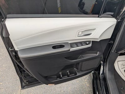 2025 Toyota Sienna XSE