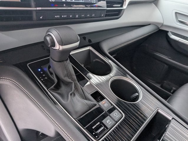 2025 Toyota Sienna XSE