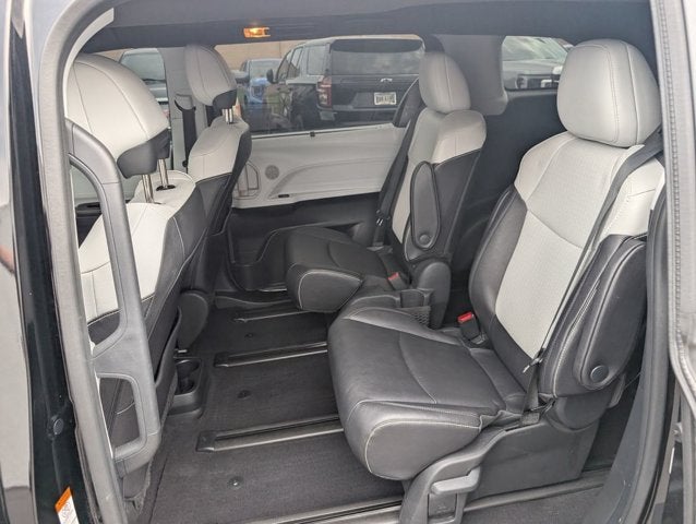 2025 Toyota Sienna XSE