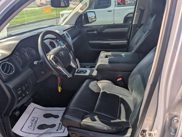 2017 Toyota Tundra 4WD Platinum