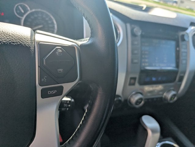 2017 Toyota Tundra 4WD Platinum