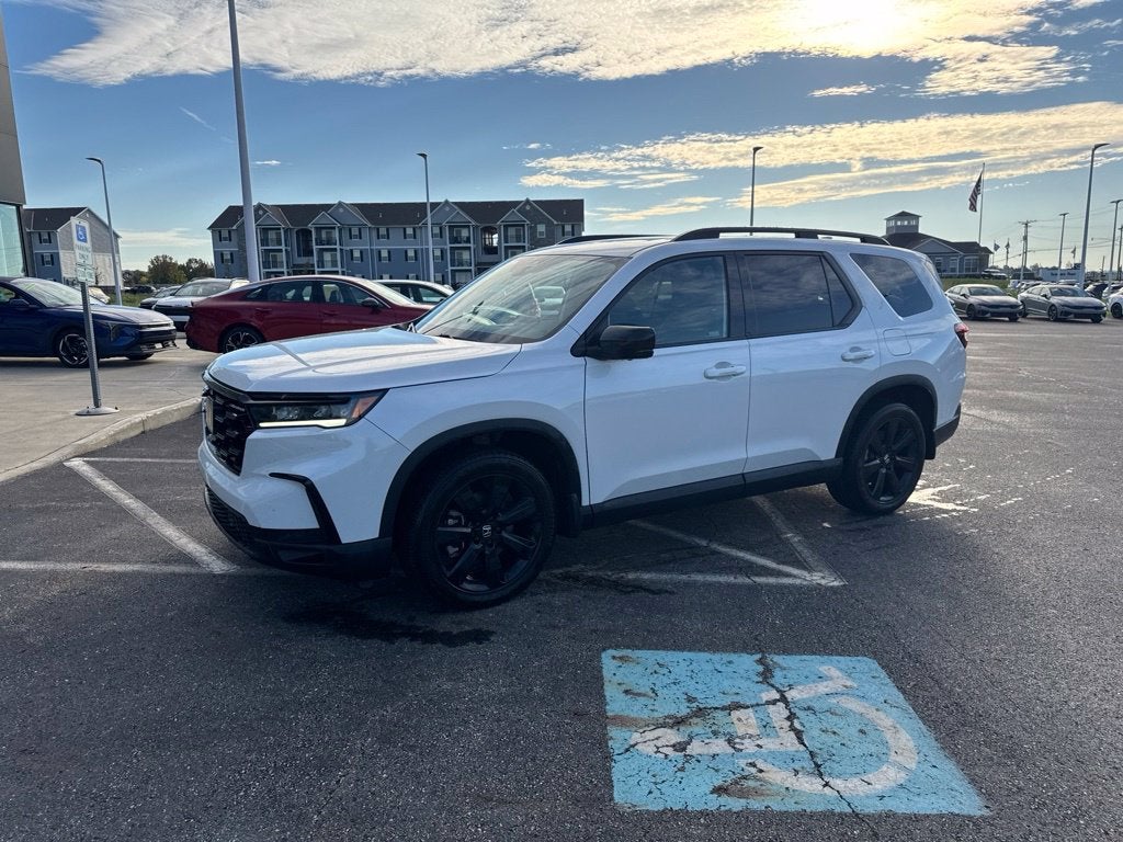2025 Honda Pilot Black Edition