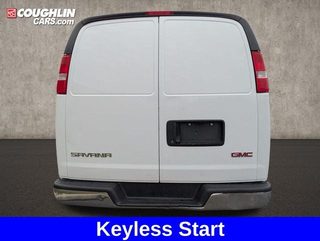 2022 GMC Savana 2500 Work Van
