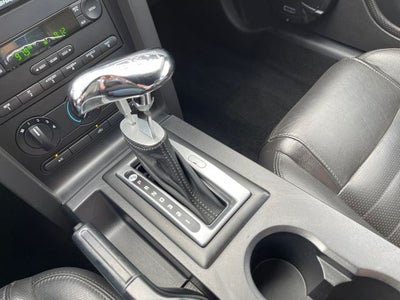 2005 Ford Mustang GT Deluxe
