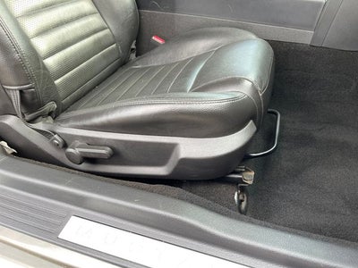 2005 Ford Mustang GT Deluxe