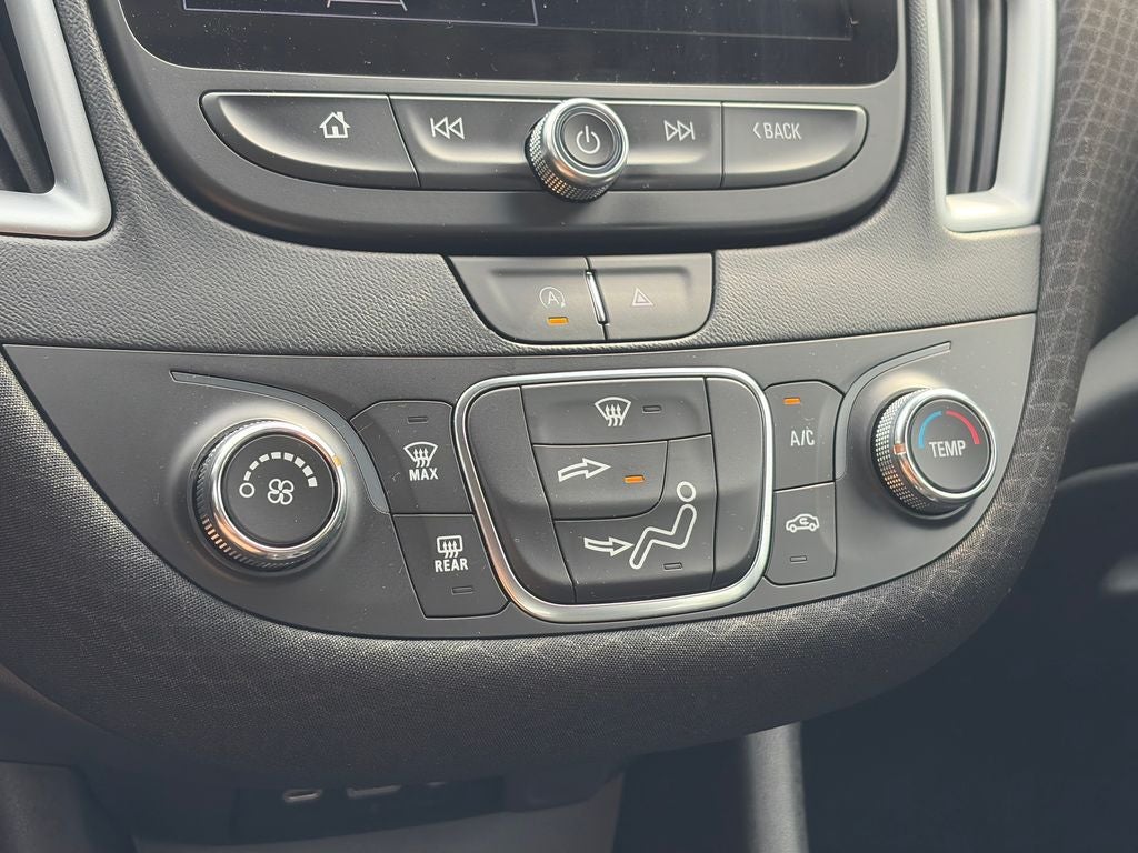 2023 Chevrolet Malibu RS