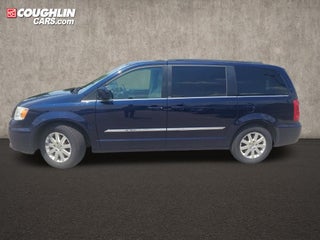 2013 Chrysler Town &amp; Country Touring