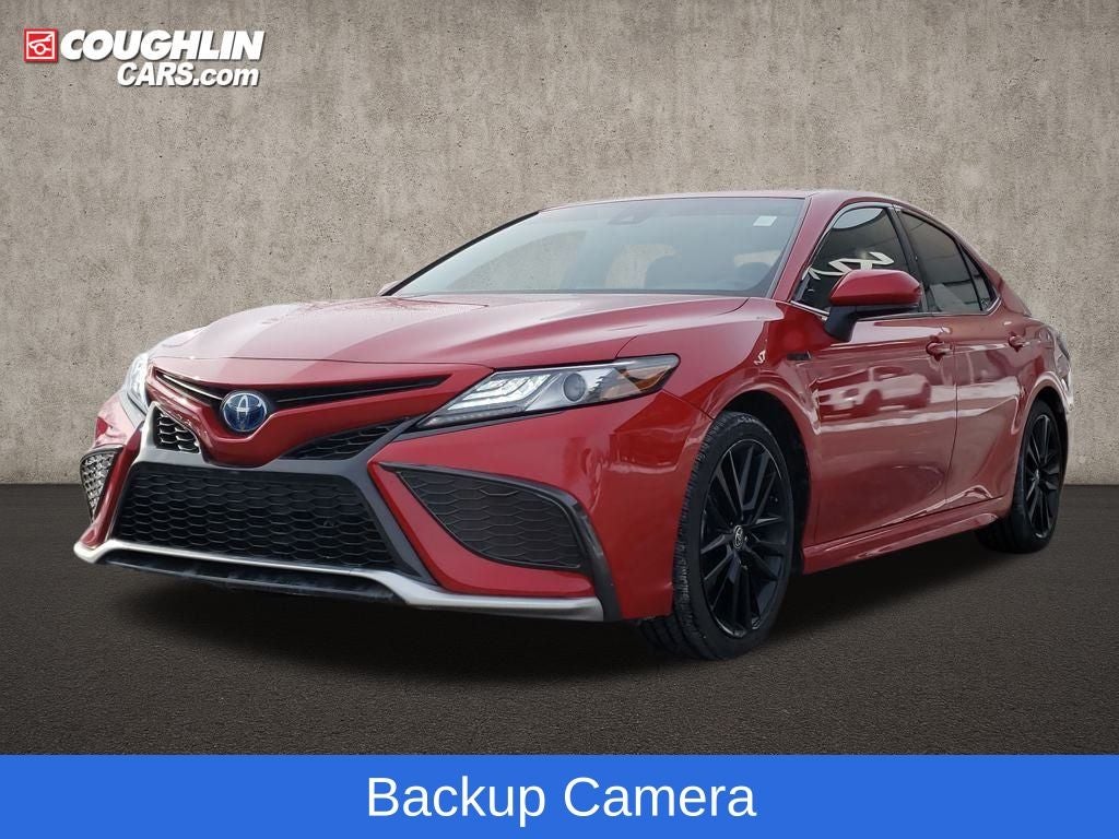 2021 Toyota Camry Hybrid XSE
