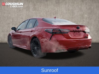 2021 Toyota Camry Hybrid XSE