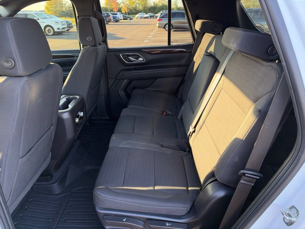 2023 GMC Yukon SLE