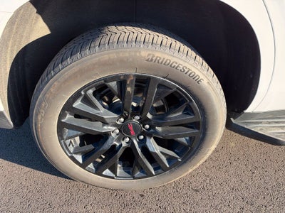 2023 GMC Yukon SLE