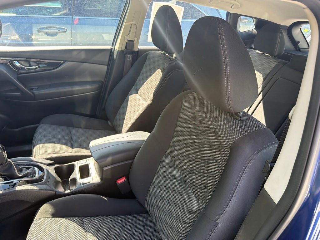 2017 Nissan Rogue Sport SV