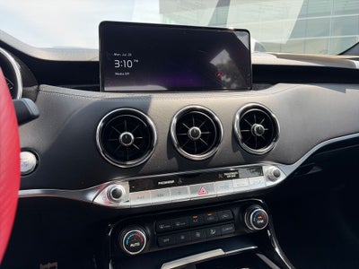 2023 Kia Stinger GT2