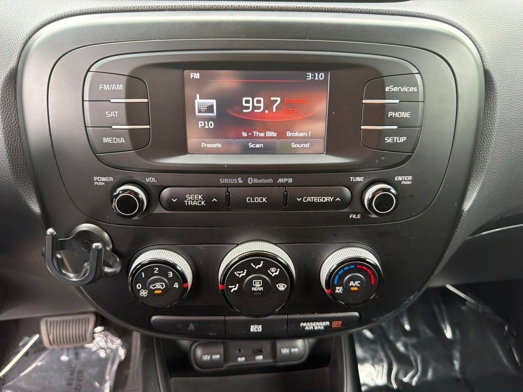 2015 Kia Soul Base