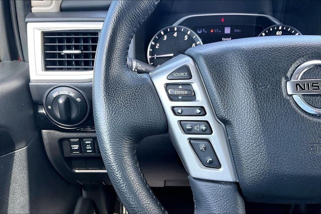 2021 Nissan Titan SV