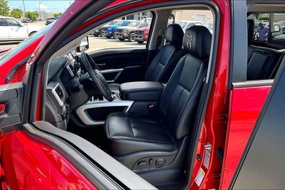 2021 Nissan Titan SV