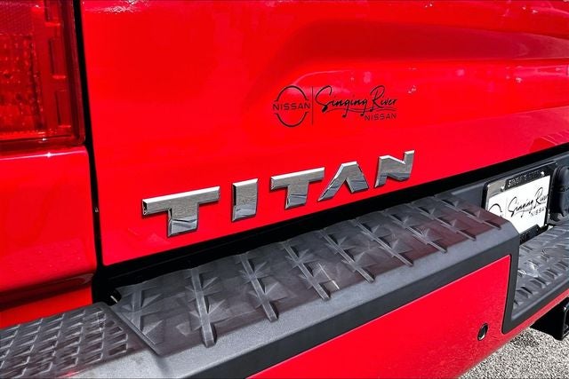 2021 Nissan Titan SV