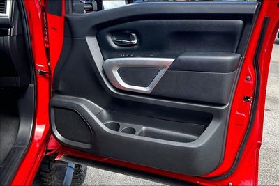 2021 Nissan Titan SV