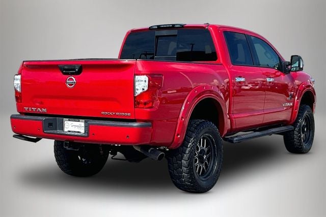 2021 Nissan Titan SV