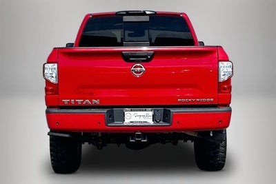 2021 Nissan Titan SV