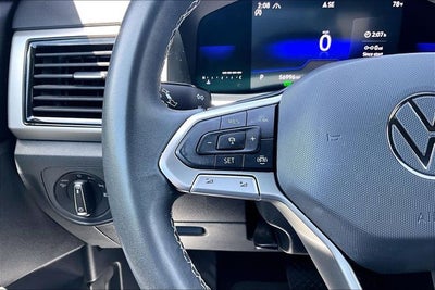 2022 Volkswagen Atlas Cross Sport 3.6L V6 SE w/Technology