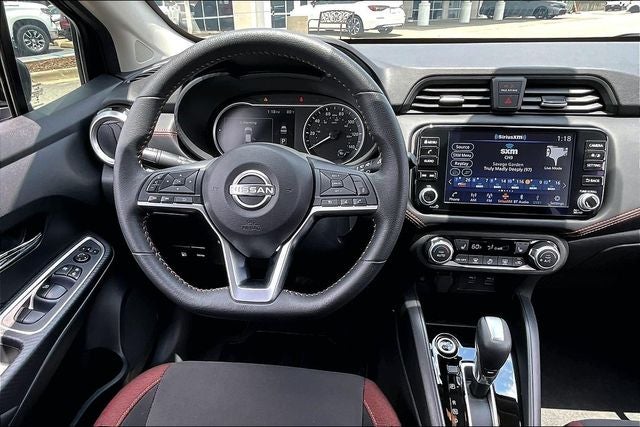 2025 Nissan Versa 1.6 SR