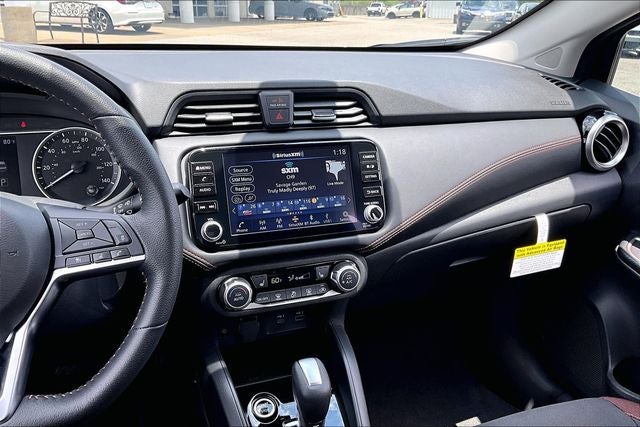 2025 Nissan Versa 1.6 SR